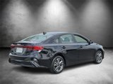 Used 2023 Kia Forte LXS w/ LXS Technology Package image 3