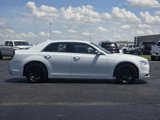 Used 2018 Chrysler 300 Touring w/ Chrome Appearance Package image 3