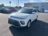Used 2022 Kia Soul LX w/ Technology Package image 2