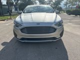 Used 2019 Ford Fusion SE image 2