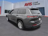 Used 2023 Jeep Grand Cherokee L Laredo image 3