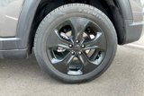 Used 2020 Jeep Compass Latitude image 4