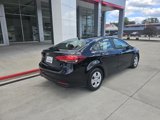 Used 2017 Kia Forte LX image 4