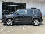 Used 2023 Jeep Renegade Latitude image 4