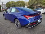 New 2025 Hyundai Elantra SEL image 3