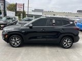 Certified 2022 Kia Seltos EX image 3
