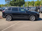 Used 2021 Jeep Cherokee Latitude Lux w/ Comfort/Convenience Group image 4