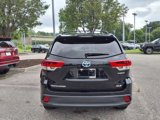 Used 2019 Toyota Highlander XLE image 6