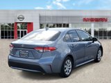 Used 2022 Toyota Corolla LE image 3