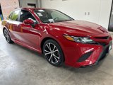 Used 2020 Toyota Camry SE image 2