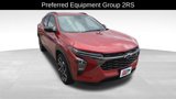 Certified 2024 Chevrolet Trax RS w/ Sunroof Package image 2
