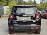 Used 2018 Jeep Renegade Latitude w/ Cold Weather Group image 3