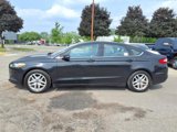 Used 2013 Ford Fusion SE image 2