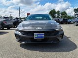 Used 2025 Hyundai Elantra SEL image 2