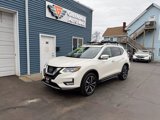 Used 2017 Nissan Rogue SL w/ SL Premium Package image 4