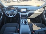 Used 2022 Ford Explorer XLT image 2