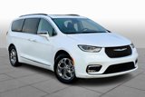 Used 2022 Chrysler Pacifica Limited image 2