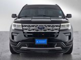 Used 2018 Ford Explorer XLT image 2