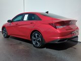 Used 2023 Hyundai Elantra SEL w/ Convenience Package image 4