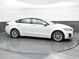 Used 2020 Ford Fusion SE image 3