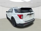 Used 2021 Ford Explorer Limited w/ Equipment Group 301A image 3