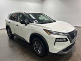 Used 2023 Nissan Rogue S image 2