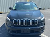 Used 2015 Jeep Cherokee Latitude w/ Comfort/Convenience Group image 2
