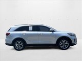 Used 2019 Kia Sorento EX image 4