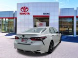 Used 2023 Toyota Camry SE image 3