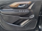 Used 2018 GMC Terrain SLE w/ Driver Convenience Package image 6