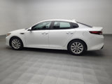Used 2018 Kia Optima S image 3