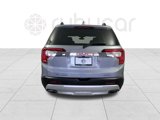 Used 2023 GMC Acadia SLT image 4