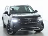 Used 2023 Volkswagen Taos SE image 2
