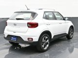 Certified 2024 Hyundai Venue SEL image 3