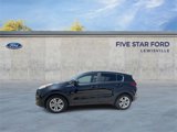 Used 2017 Kia Sportage LX image 2