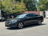 Used 2020 Volkswagen Passat 2.0T SEL image 3