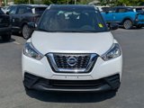 Used 2018 Nissan Kicks SV image 3