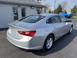 Used 2018 Chevrolet Malibu LS image 3
