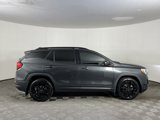 Used 2019 GMC Terrain SLT w/ Black Edition image 5