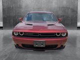 Used 2019 Dodge Challenger SXT image 2