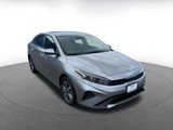Used 2024 Kia Forte LXS image 3