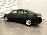 Used 2011 Toyota Camry image 4