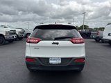 Used 2017 Jeep Cherokee Altitude image 5