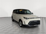 Used 2025 Kia Soul S image 2