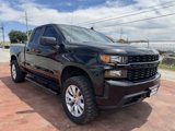 Used 2020 Chevrolet Silverado 1500 Custom w/ Custom Value Package image 3