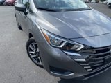 Used 2023 Nissan Versa SV image 3