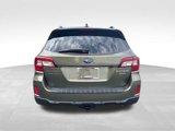 Used 2017 Subaru Outback 3.6R Touring image 4
