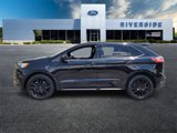Certified 2022 Ford Edge ST-Line w/ Class II Trailer Tow Package image 4