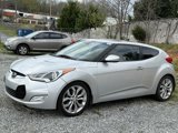 Used 2012 Hyundai Veloster w/ Style Pkg image 3