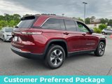 Certified 2022 Jeep Grand Cherokee Limited 4xe w/ Luxury Tech Group II image 3